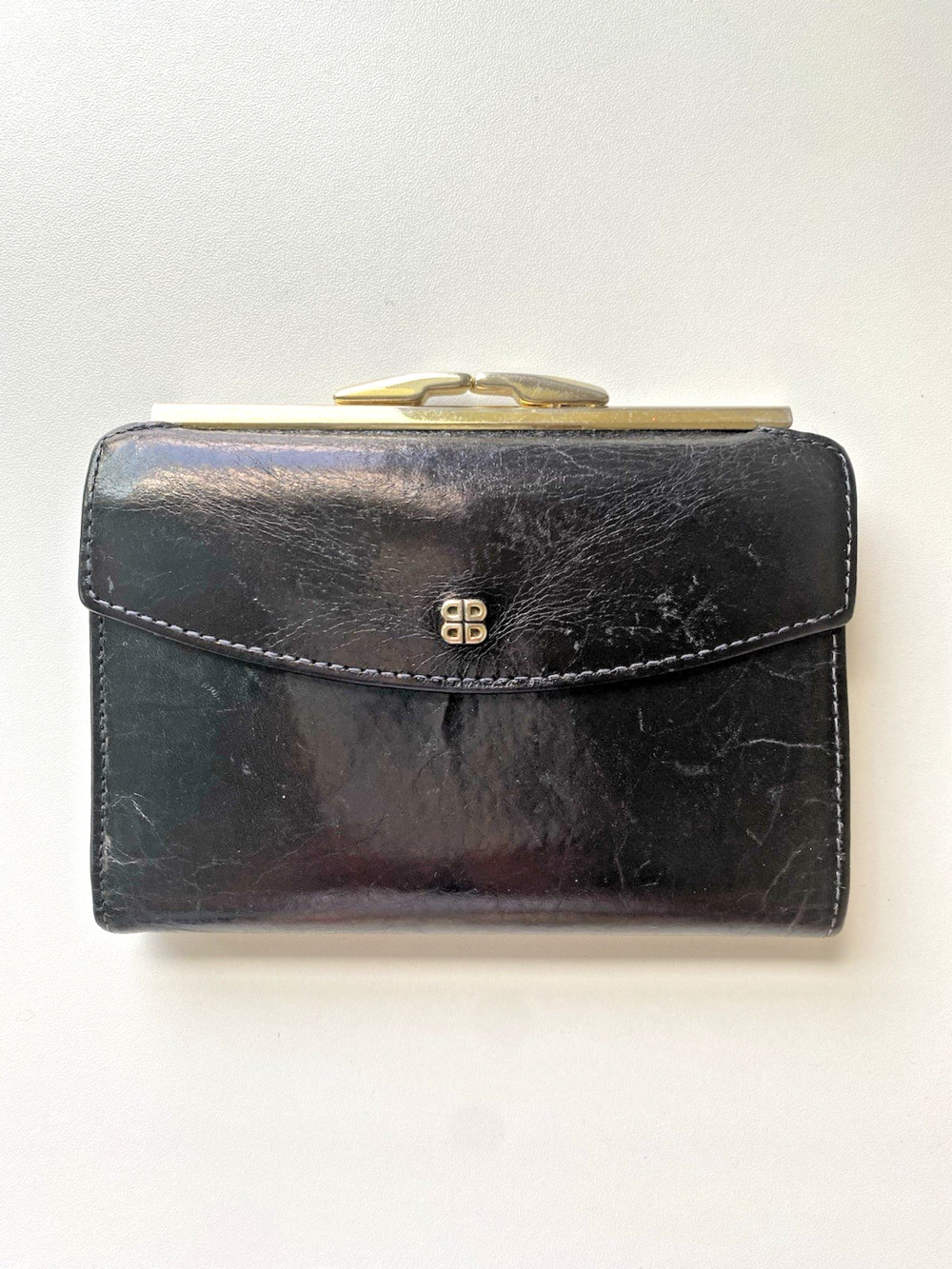 Vintage Bosca Full-Grain Coin / Dollar Black Leather Snap Closure Ladies Wallet